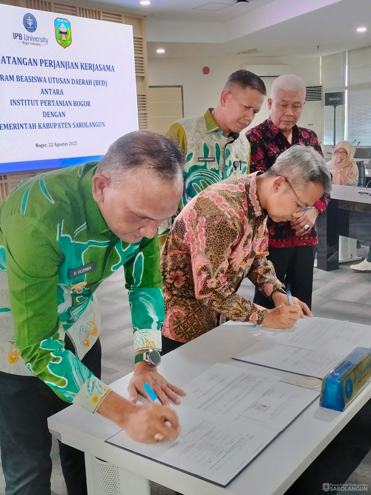 22 Agustus 2025 Penandatanganan Perjanjian Kerja Sama Beasiswa Utusan Daerah Pemerintah Kabupaten Sarolangun dengan Institut Pertanian Bogor