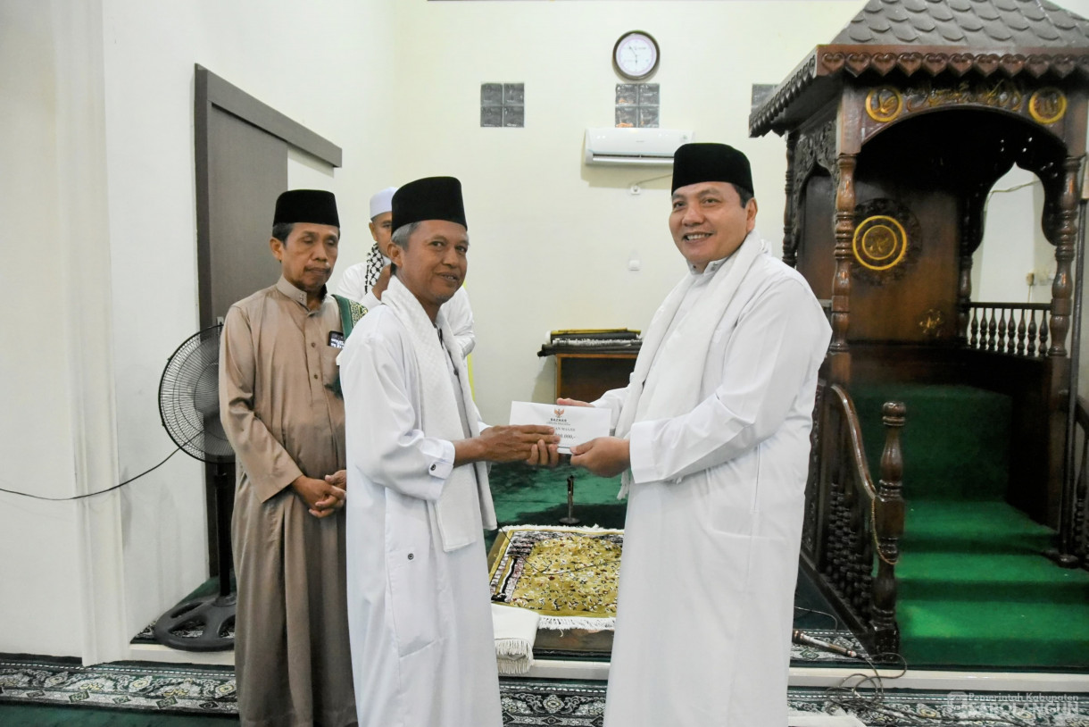 04 Juli 2024 - Subuh Keliling, Bertempat di Masjid Baiturrahman RT 04 Kelurahan Sukasari