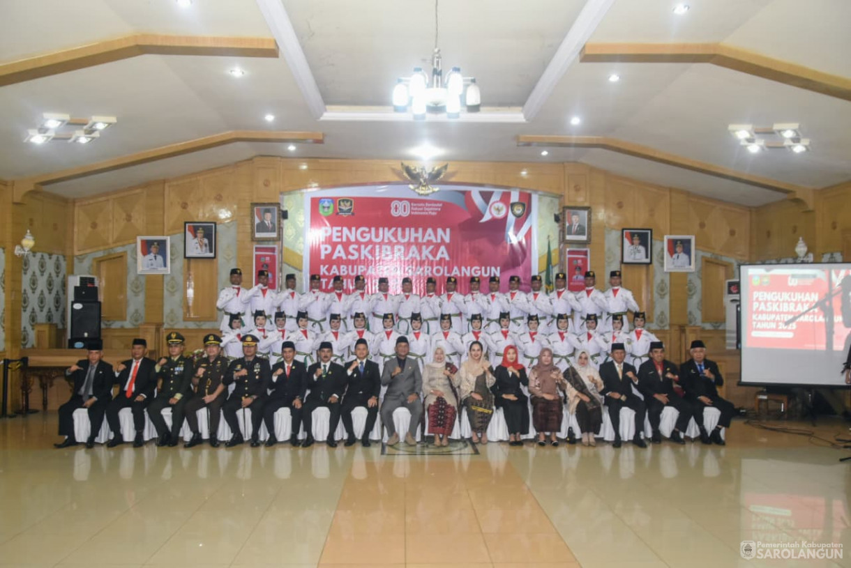 15 Agustus 2025 Pengukuhan Paskibraka Kabupaten Sarolangun