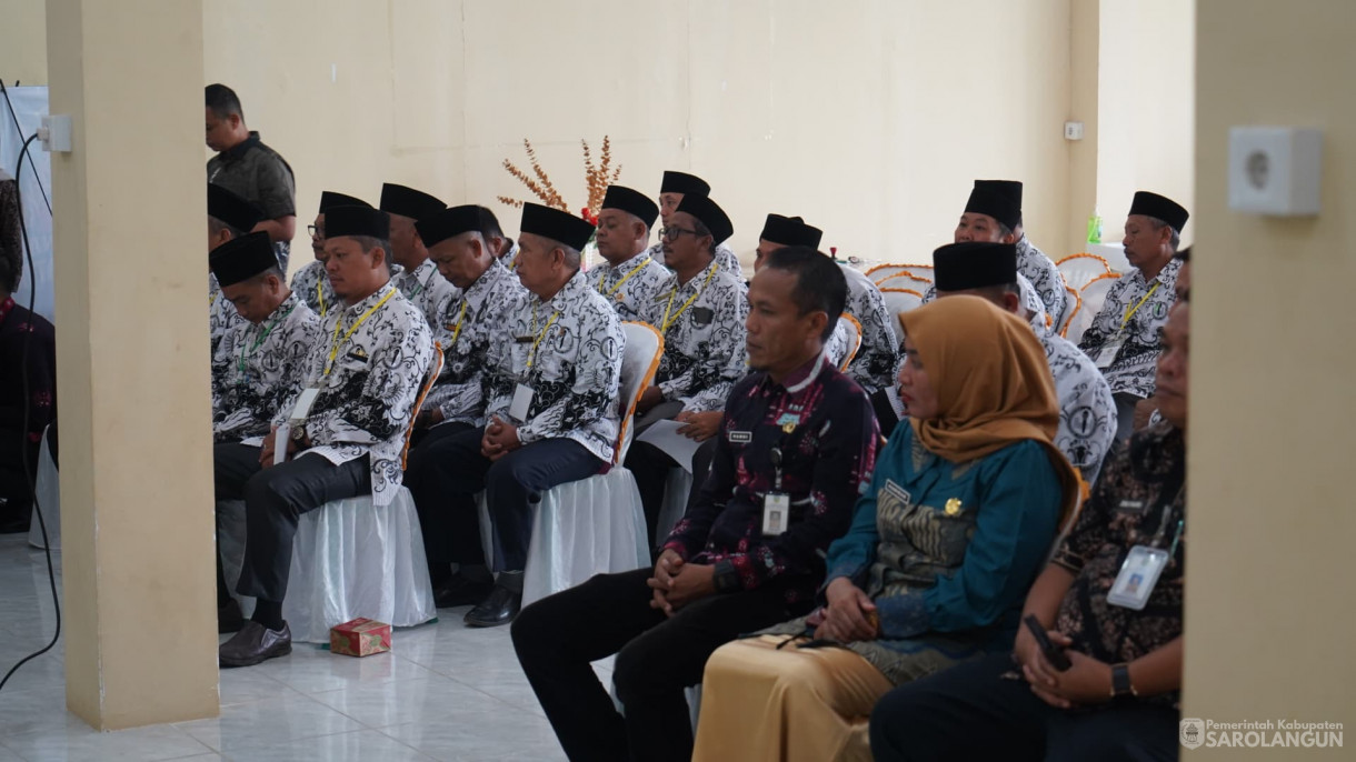 19 Juni 2025 -&nbsp;Membuka kegiatan Konfrensi Kabupaten PGRI Kabupaten Sarolangun masa Bakti XXIII Periode 2025 sd 2030