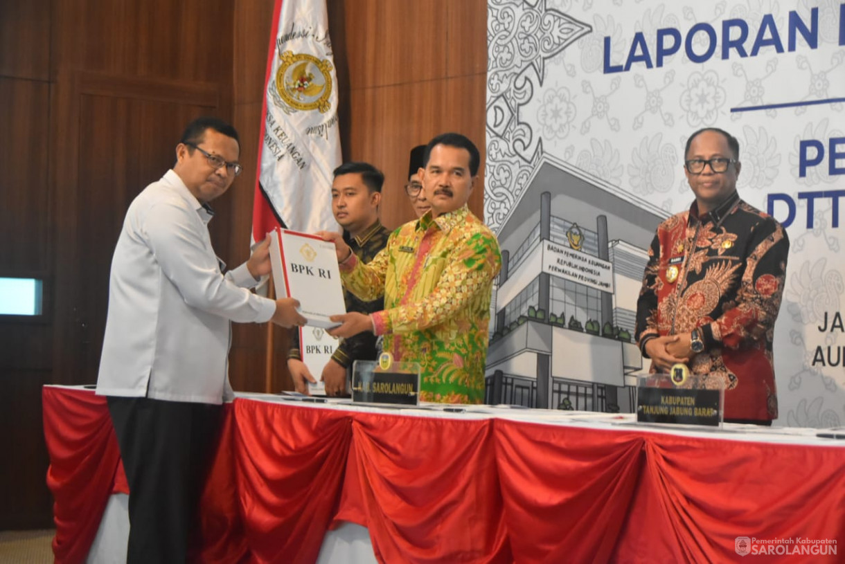 23 Desember 2024 - Penyampaian Hasil Pemeriksaan Dengan Tujuan Tertentu dan Kinerja Tahun Anggaran 2024, Bertempat di Kantor BPK Perwakilan Jambi