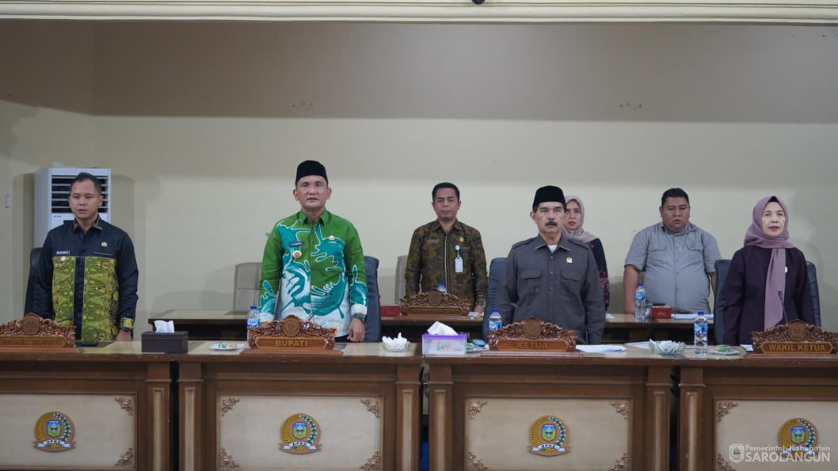 27 November 2025&nbsp; Bupati Sarolangun Hurmin Teken Kesepakatan Bersama Terkait Perda APBD TA 2026&nbsp;