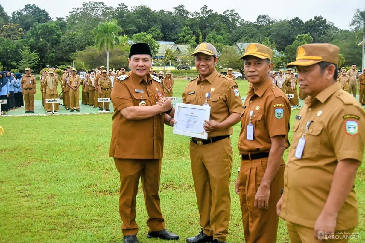 5 Februari 2024 - Apel Gabungan Serta Penyerahan Penghargaan Penyerapan Realisasi Anggaran Dan Penurunan Stunting