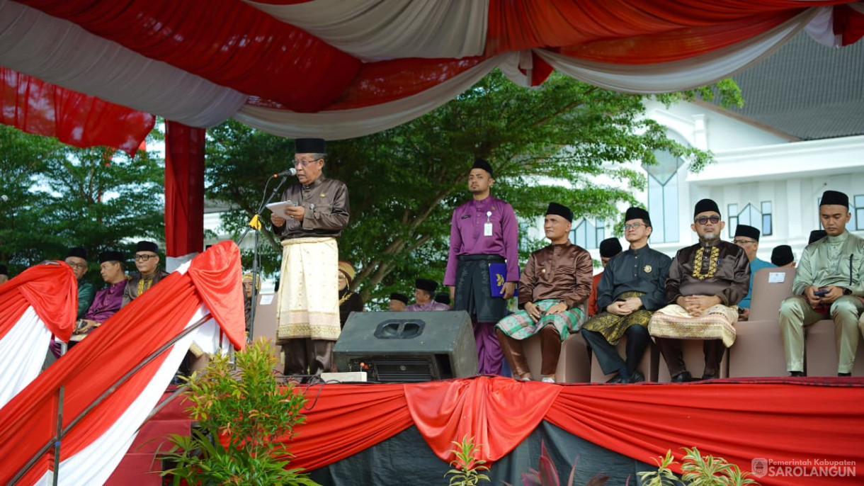 5 Januari 2026 Mengikuti Upacara HUT Provinsi Jambi, Serta Menyerahkan Donasi Pemerintah Daerah Kabupaten Sarolangun Untuk Bencana Alam Sumatera.