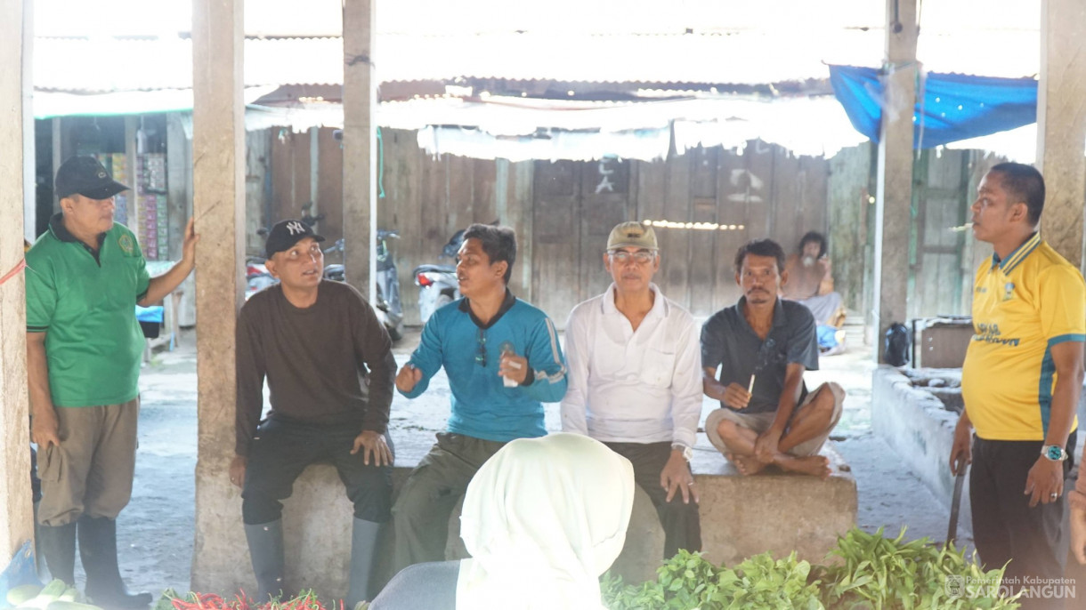 24 April 2026 Gotong Royong Berbakti Maju di Pasar Limbur Kelurahan Limbur Tembesi Kecamatan Bathin VIII