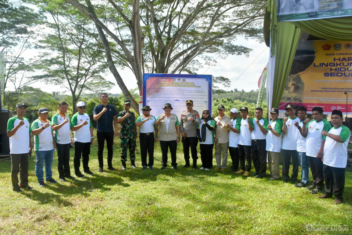 12 Juni 2024 -  Hari Lingkungan Hidup Sedunia Dengan Tema Penyelesaian Krisis Iklim Dengan Inovasi Dan Prinsip Keadilan Di Desa Monti Kecamatan Limun Dan Penebaran Beni