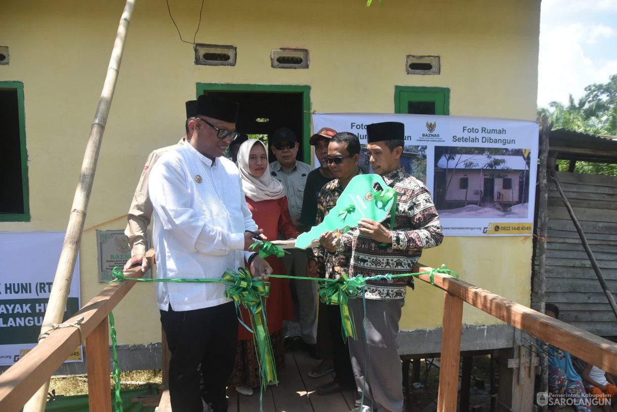 11 Oktober 2024 - Penyerahan Bantuan Rumah Layak Huni Program Baznas, Bertempat di Desa Gurun Tuo Kecamatan Mandiangin Timur