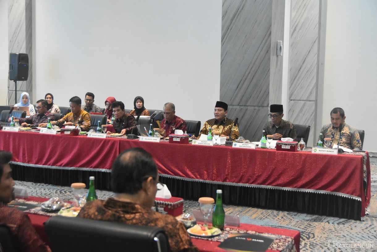 3 September 2024 - Rapat Umum Pemegang Saham, Bertempat di Mahligai Bank Jambi