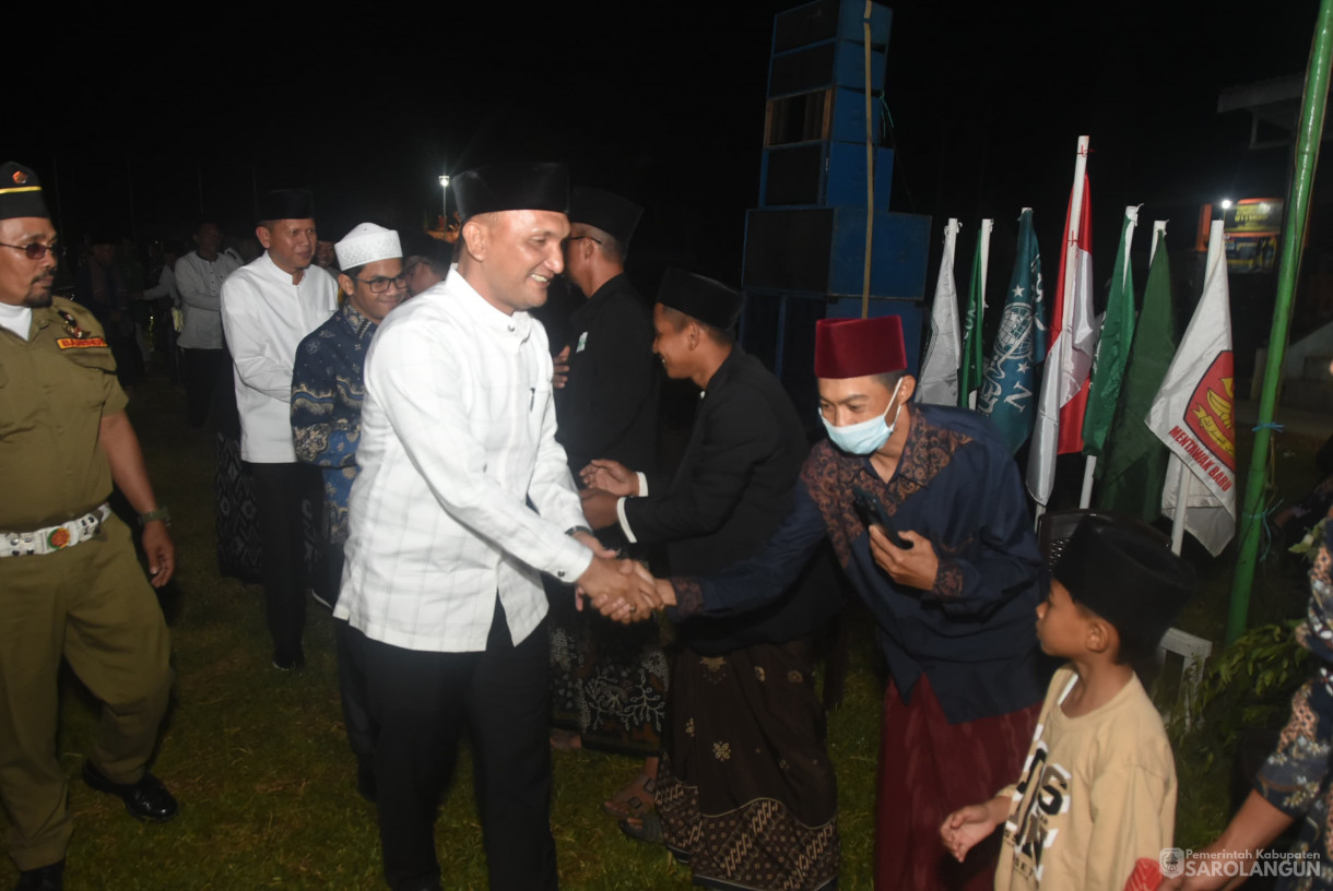 21 Juli 2025 -&nbsp;Pengajian Akbar Dalam Rangka HUT Desa Mentawak Baru ke 39 dan Santunan Anak Yatim