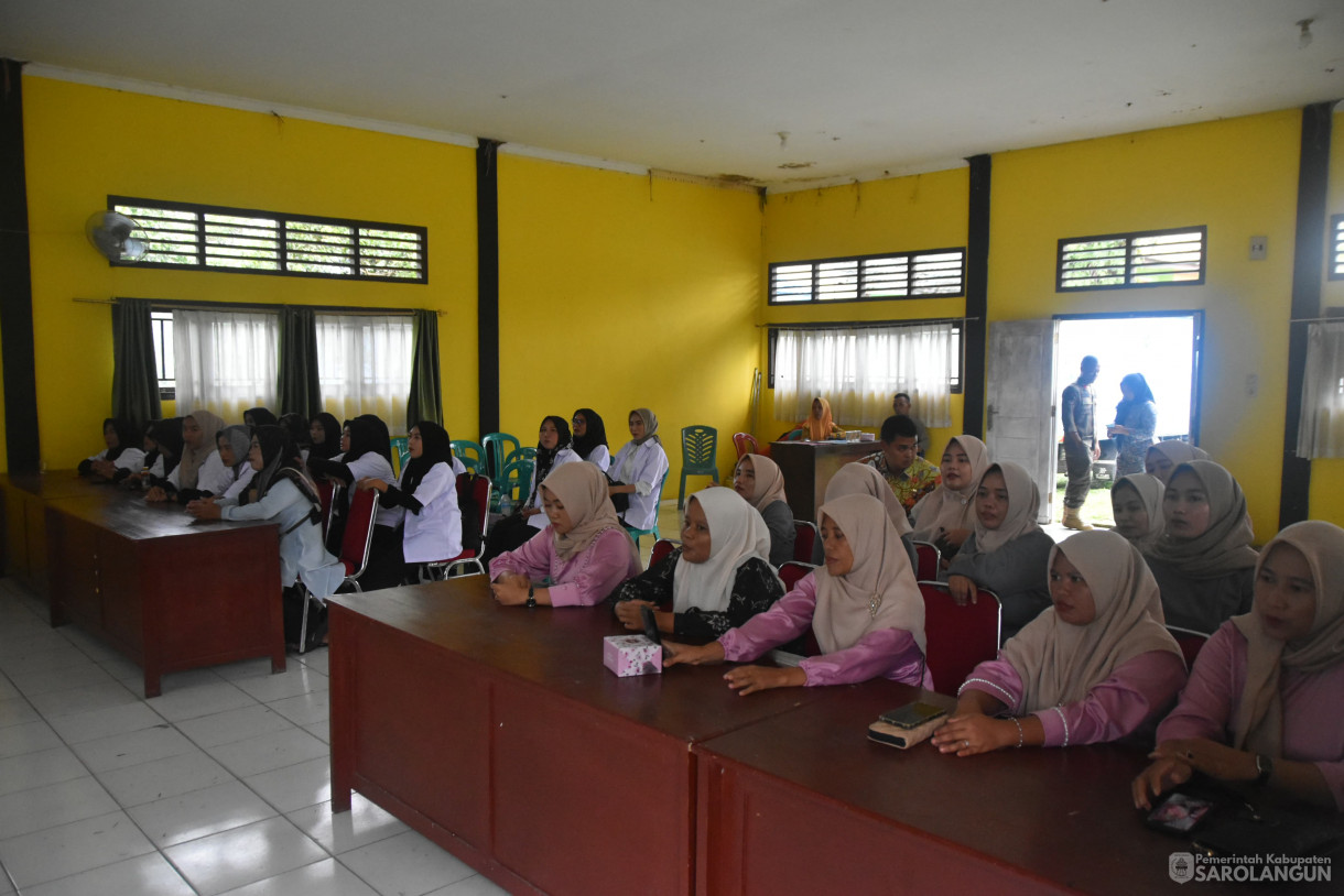 20 Juni 2024 - Penutupan Pelatihan Keterampilan Berbasis Kompetensi Kejuruan Tata Kecantikan Dan Menjahit Di Kantor Camat Pauh