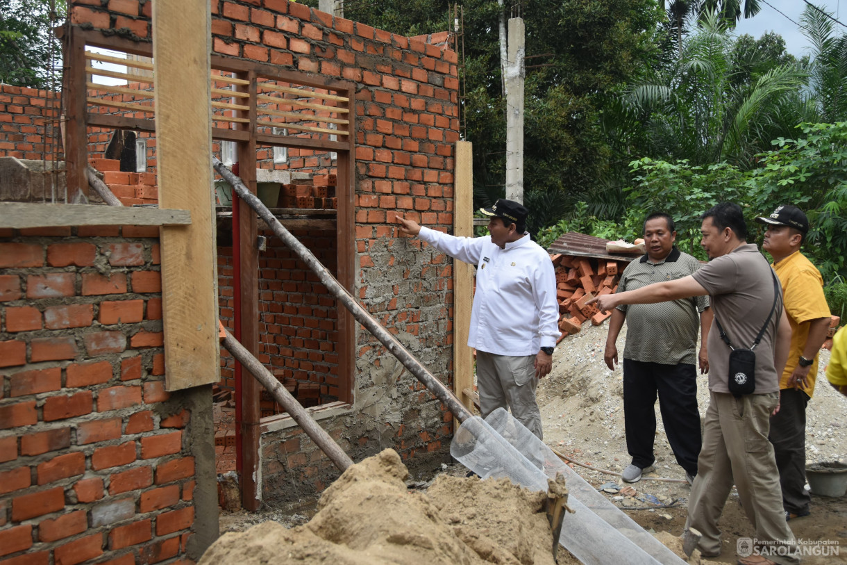 1 Desember 2023 - Meninjau Program Pembangunan Rumah Layak Huni Dalam Rangka Penanganan Kemiskinan Ekstrim Di Kecamatan Cermin Nan Gedang