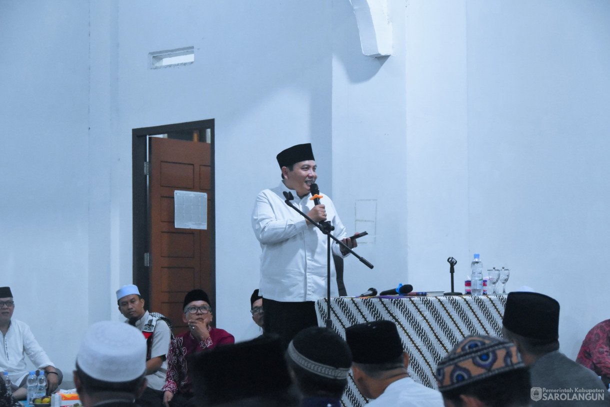 12 November 2023 - Penjabat Bupati Sarolangun Menghadiri Maulid Nabi Muhammad SAW di Masjid PKDP Sarolangun