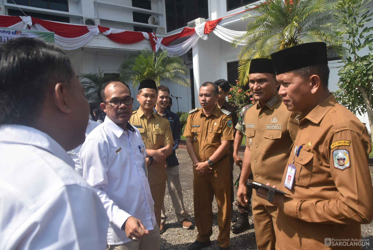 28 Juli 2025 - Launching Penyaluran Cadangan Beras Pemerintah Untuk Bantuan Pangan di Halaman Kantor Bupati Sarolangun