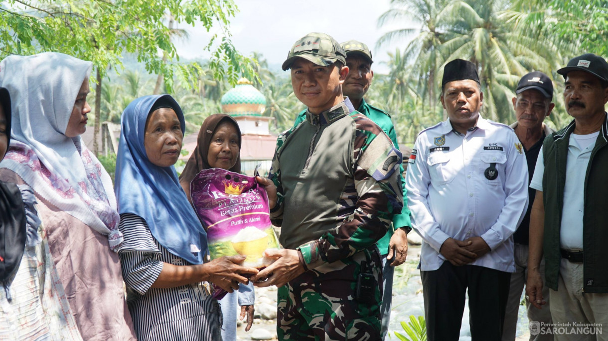 9 Mei 2026 Penyerahan Bantuan Korban Terdampak Banjir di Desa Simpang Narso dan&nbsp; Desa Muara Air Dua&nbsp; Kecamatan Batang Asai