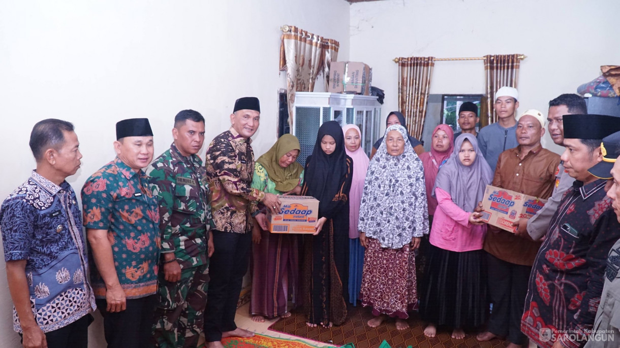 22 Januari 2026 Penyerahan Santunan kepada Keluarga Korban Tanah Longsor di Dusun Mengkadai, Desa Temenggung, Kecamatan Limun