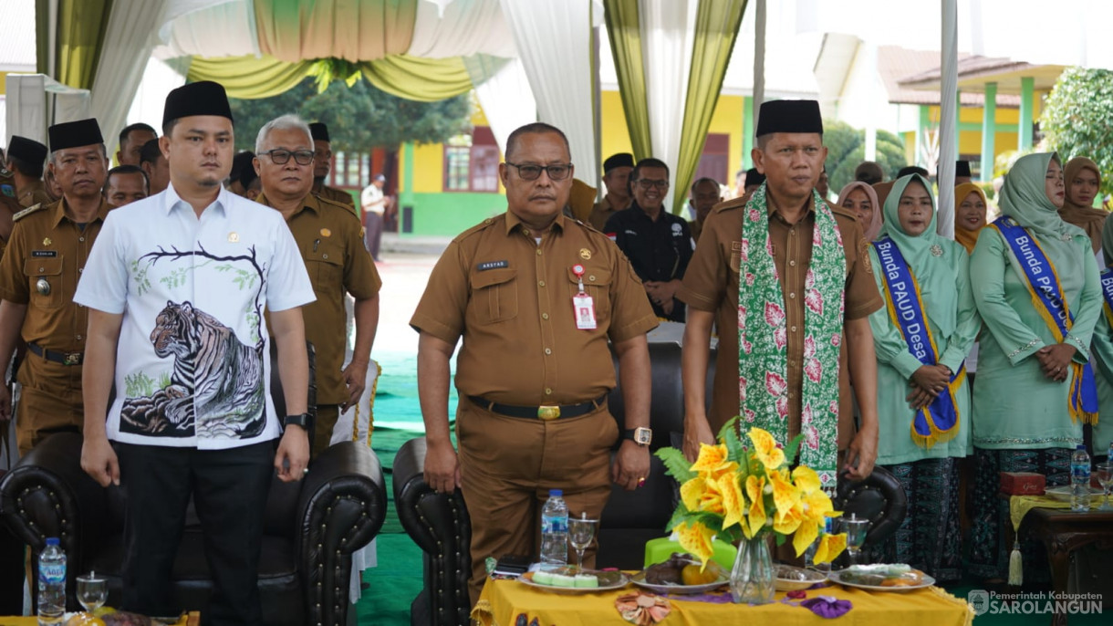 14 Juli 2025 - Pj Sekda Kabupaten Sarolangun Membuka Kegiatan Penguatan Transisi PAUD Ke SD Masa Transisi Masa Pengenalan Lingkungan Sekolah Ramah Tahun 2025 di SD 57 Sungai Benteng Kecamatan Singkut