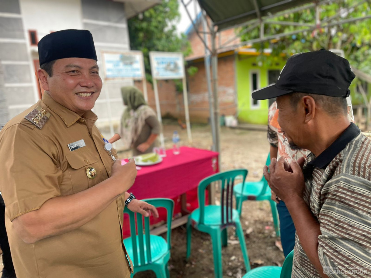 14 November 2023 - Penyerahan Bantuan Sembako Program Penanggulangan Kemiskinan Ekstrim di desa Gurun Tuo Kecamatan Mandiangin