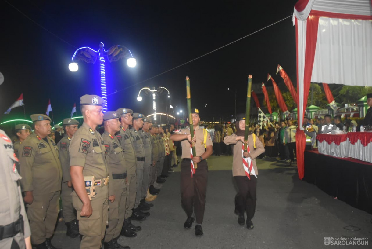 16 Agustus 2025&nbsp; Pawai Obor di Depan Rumah Dinas Bupati Sarolangun