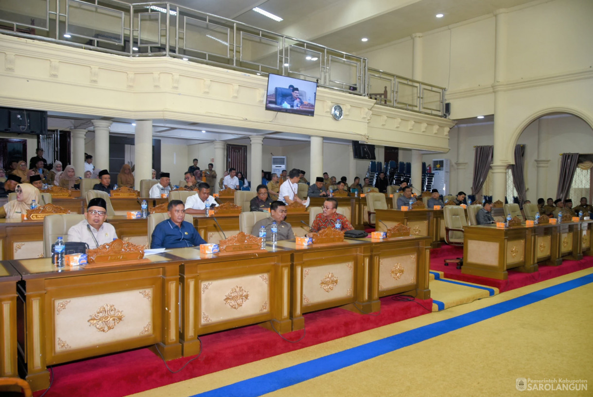 28 April 2025 - Rapat Paripurna Tingkat I Tahap II Pandangan Umum Fraksi DPRD Terhadap Penyampaian Laporan Keterangan Pertanggungjawaban Bupati Sarolangun Tahun 2024