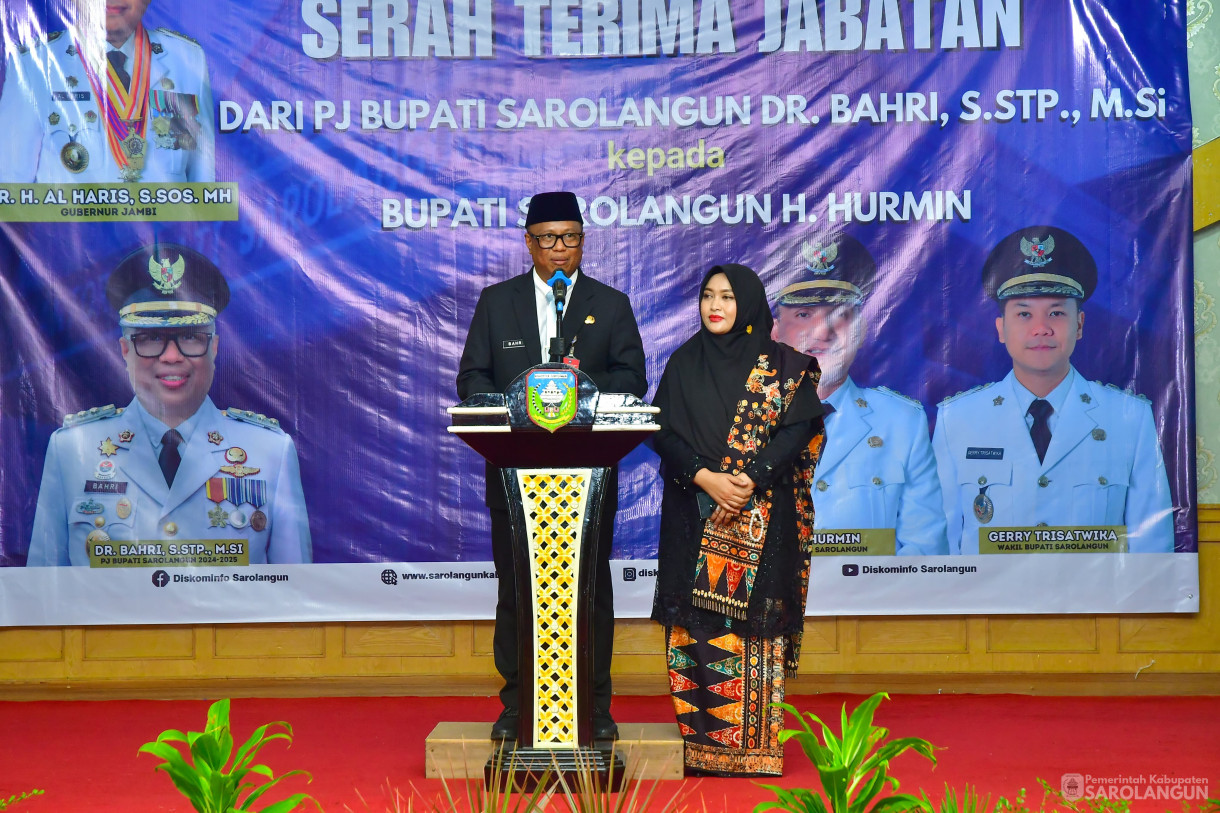 4 Maret 2025 - Serah Terima Jabatan Bupati Sarolangun, Bertempat di Ruang Aula Utama Kantor Bupati Sarolangun&nbsp;