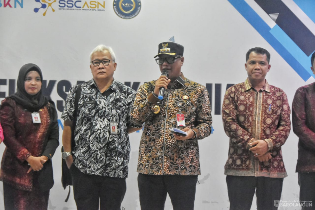 12 Desember 2024 - Monitoring Pelaksanaan Tes PPPK Teknis Pemerintah Kabupaten Sarolangun, Bertempat di Gedung Graha Bandara Sultan Taha Jambi