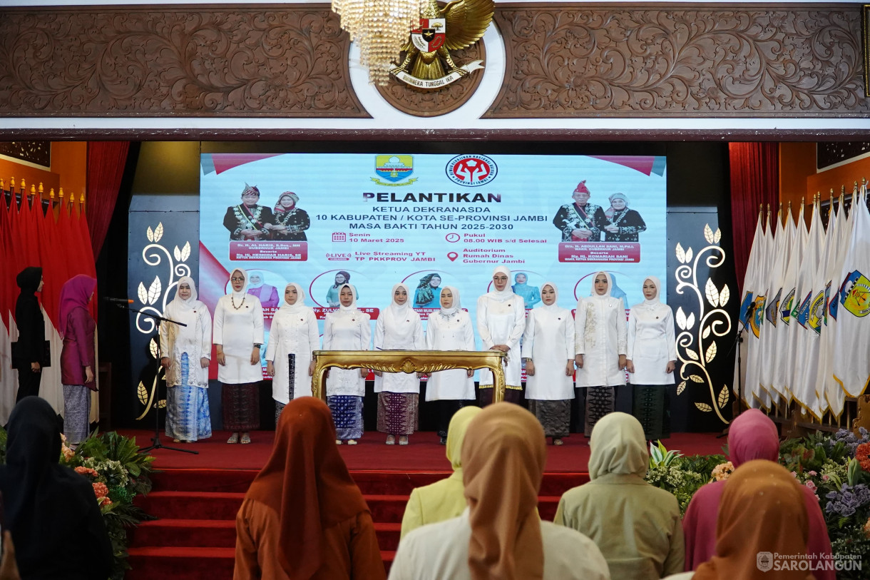 10 Maret 2025 - Pelantikan Ketua TP PKK, Bunda PAUD, Ketua Dekranasda Se Provinsi Jambi Bertempat di Auditorium Rumah Dinas Gubernur Jambi
