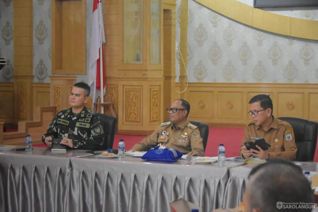 25 November 2024 - Rapat Koordinasi Tindak Lanjut Membahas Dampak Aktifitas Pertambangan di Kabupaten Sarolangun, Bertempat di Ruang Aula Utama Kantor Bupati Sarolangun