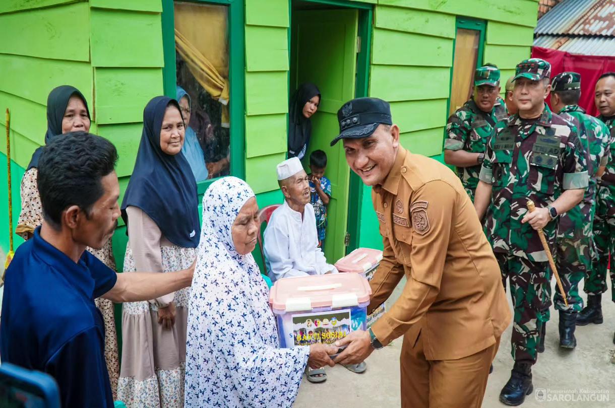 27 Juli 2026 Pemberian Paket Sembako dan Peninjauan&nbsp; Program Renovasi Rumah Tidak Layak Huni Bapak di Desa Lubuk Sayak Kecamatan Pelawan