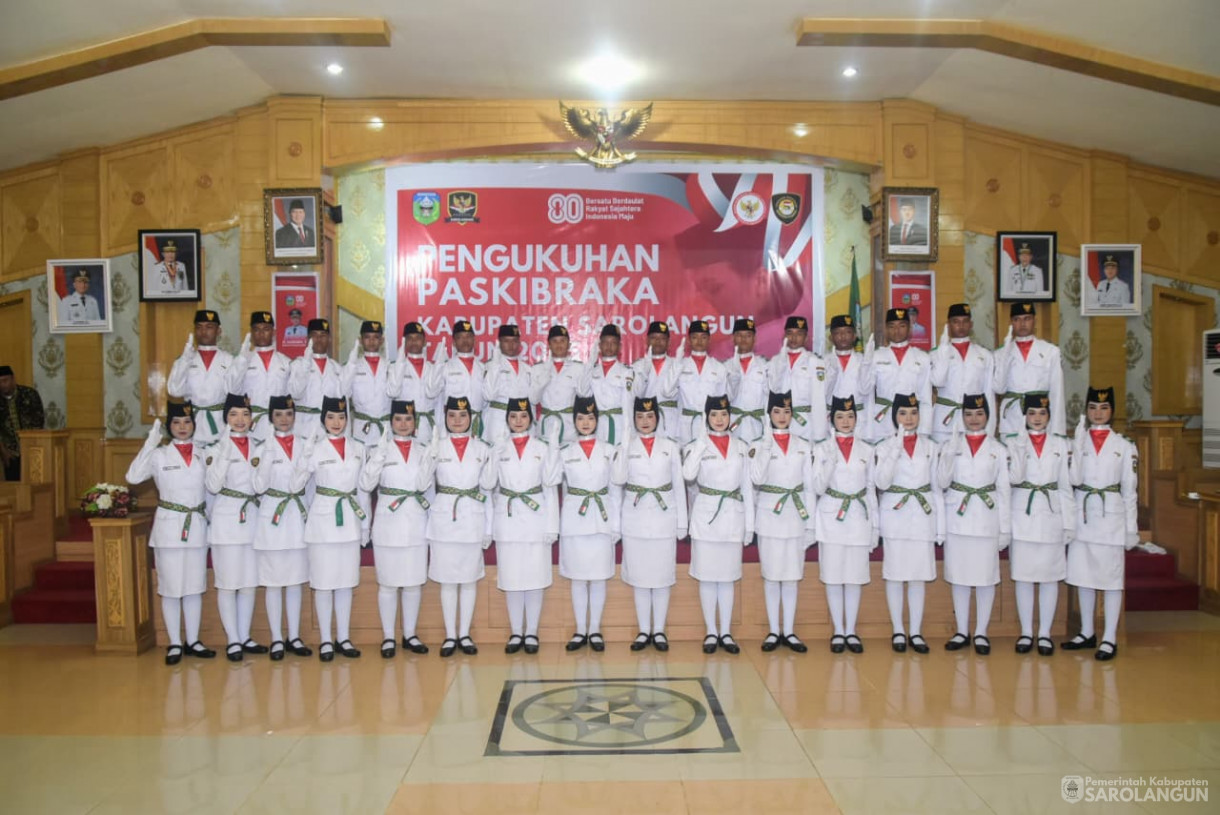 15 Agustus 2025 Pengukuhan Paskibraka Kabupaten Sarolangun