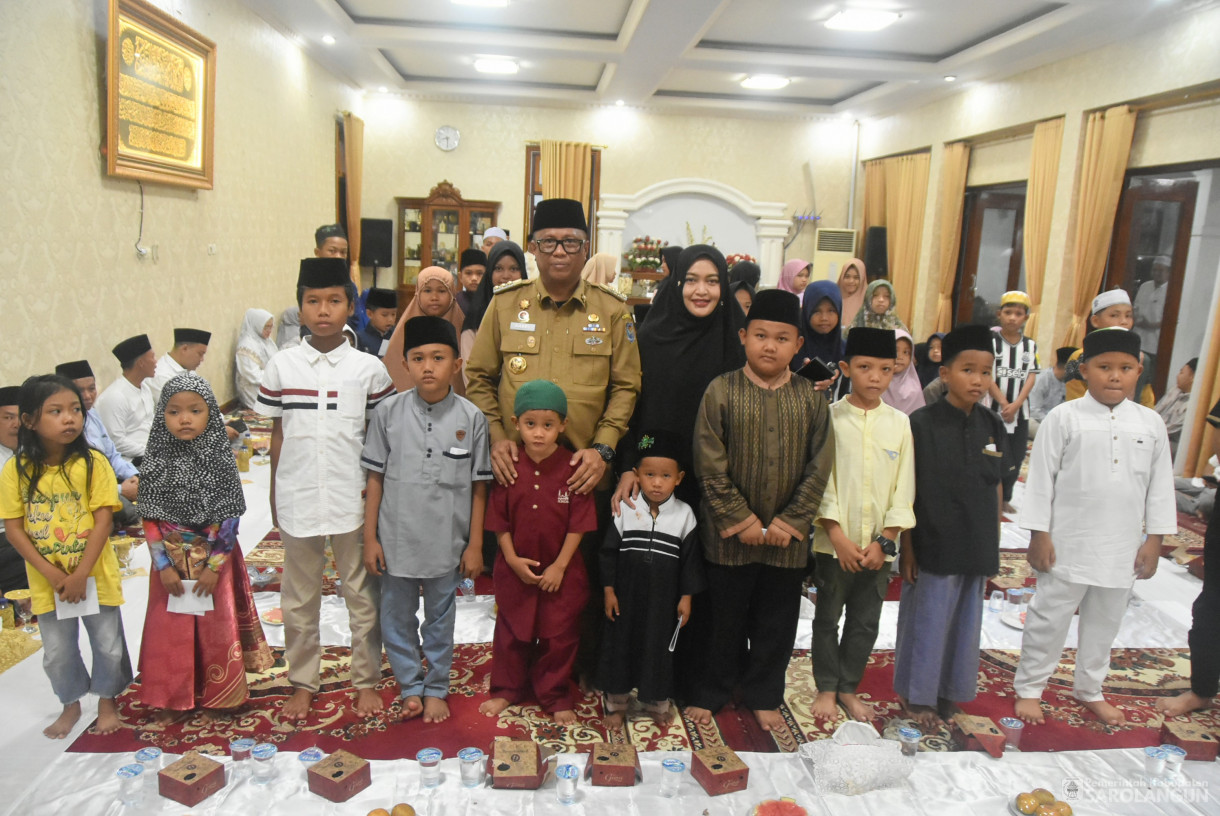 24 September 2024 - Yasinan dan Doa Bersama, Bertempat di Rumah Dinas Bupati Sarolangun