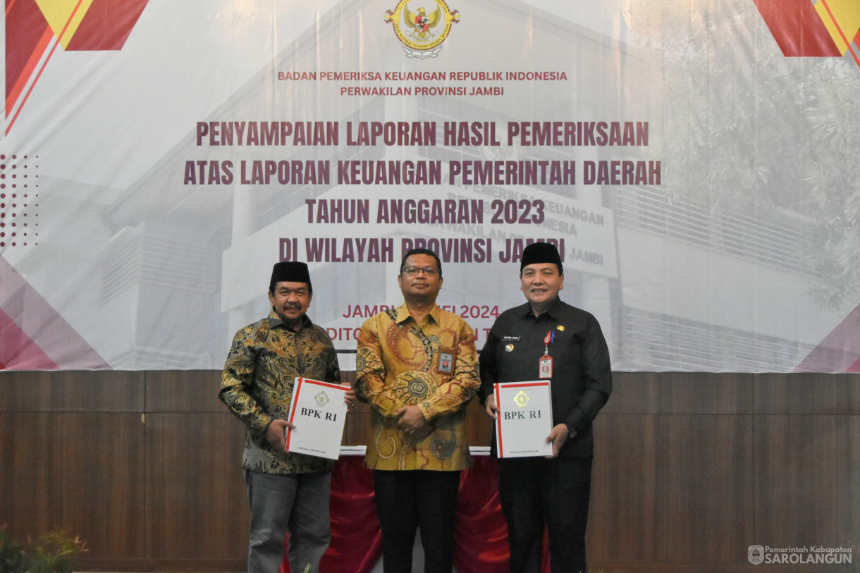 28 Mei 2024 - Penyampaian Laporan Hasil Pemeriksaan Atas Laporan Keuangan Pemerintah Daerah Tahun 2023 Di Wilayah Provinsi Jambi Di Kantor Perwakilan BPK Jambi