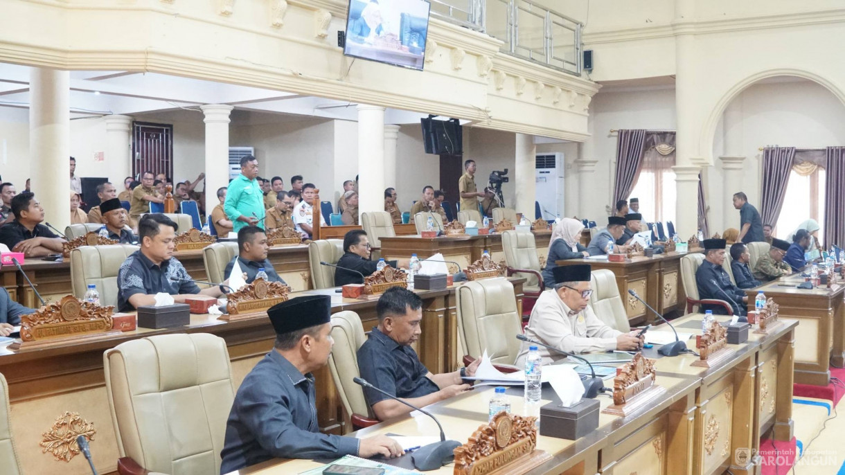 13 April 2026 Rapat Paripurna DPRD Tingkat I Tahap 2 Dalam Rangka Penyampaian Pandangan Umum Fraksi Fraksi DPRD terhadap Laporan Keterangan Pertanggungjawaban Bupati Sarolangun Tahun 2025
