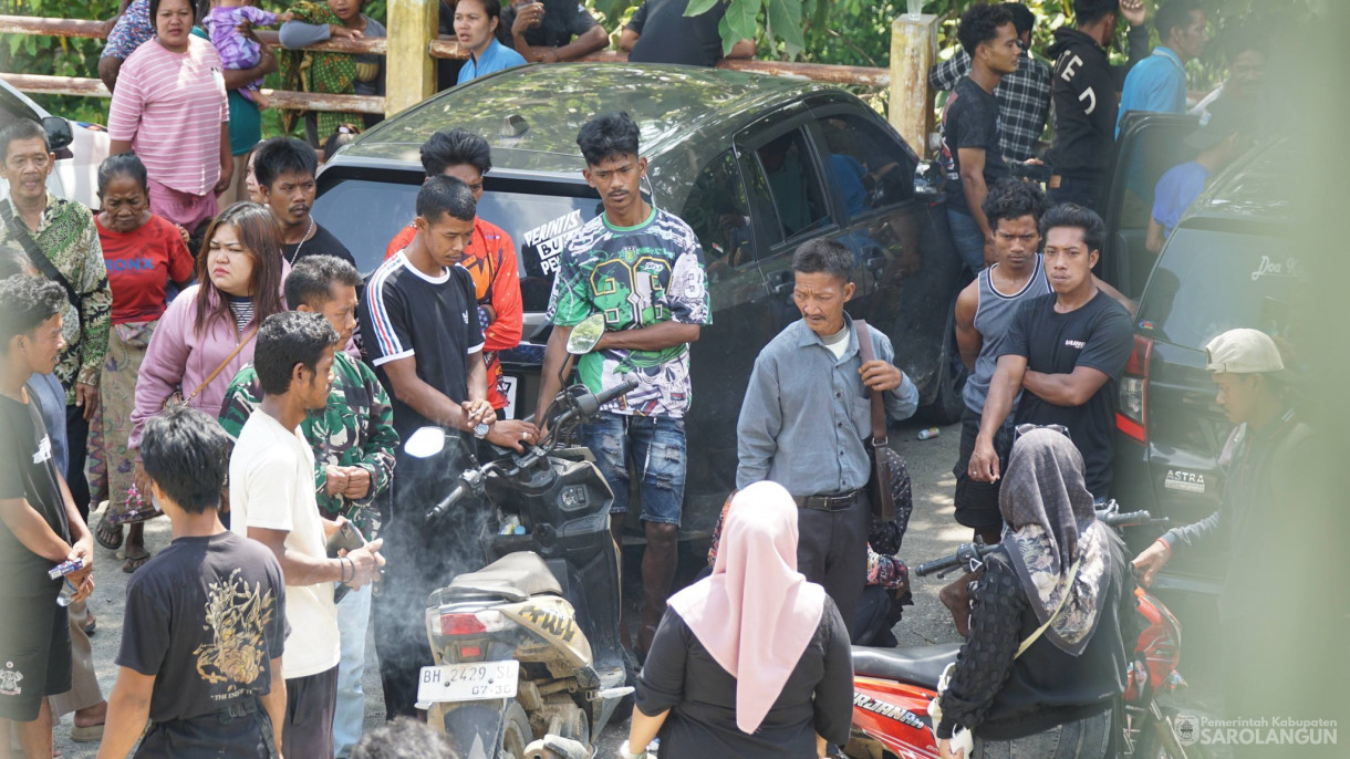 17 April 2026 Bupati Sarolangun Bersama Jajaran Forkopimda, Tokoh Adat, Tokoh Masyarakat Melaksanakan Rapat Penyelesaian Konflik Antara PT. SAL dan Warga Suku Anak Dalam di Ruang Pola utama Kantor Bupati Sarolangun