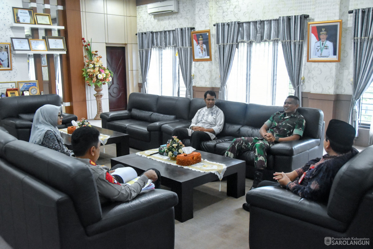 22 Maret 2024 - Rapat Koordinasi Forkopimda Tentang Kesiapan Hari Raya Idul Fitri 1445 H Dan Pembahasan Isu Guna Menciptakan Situasi Dan Kondisi Yang Kondusif Di Kabupa