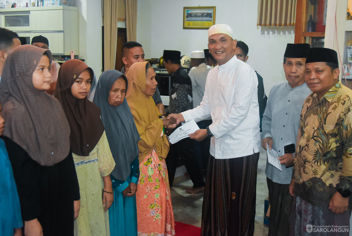 25 Maret 2025 -&nbsp;Buka Bersama Di Kediaman Anggota DPRD Dapil IV Bapak H. Tabroni, Dilanjutkan Safari Ramadhan di Masjid Al Muhajirin Desa Pekan Gedang Kecamatan Batang Asai