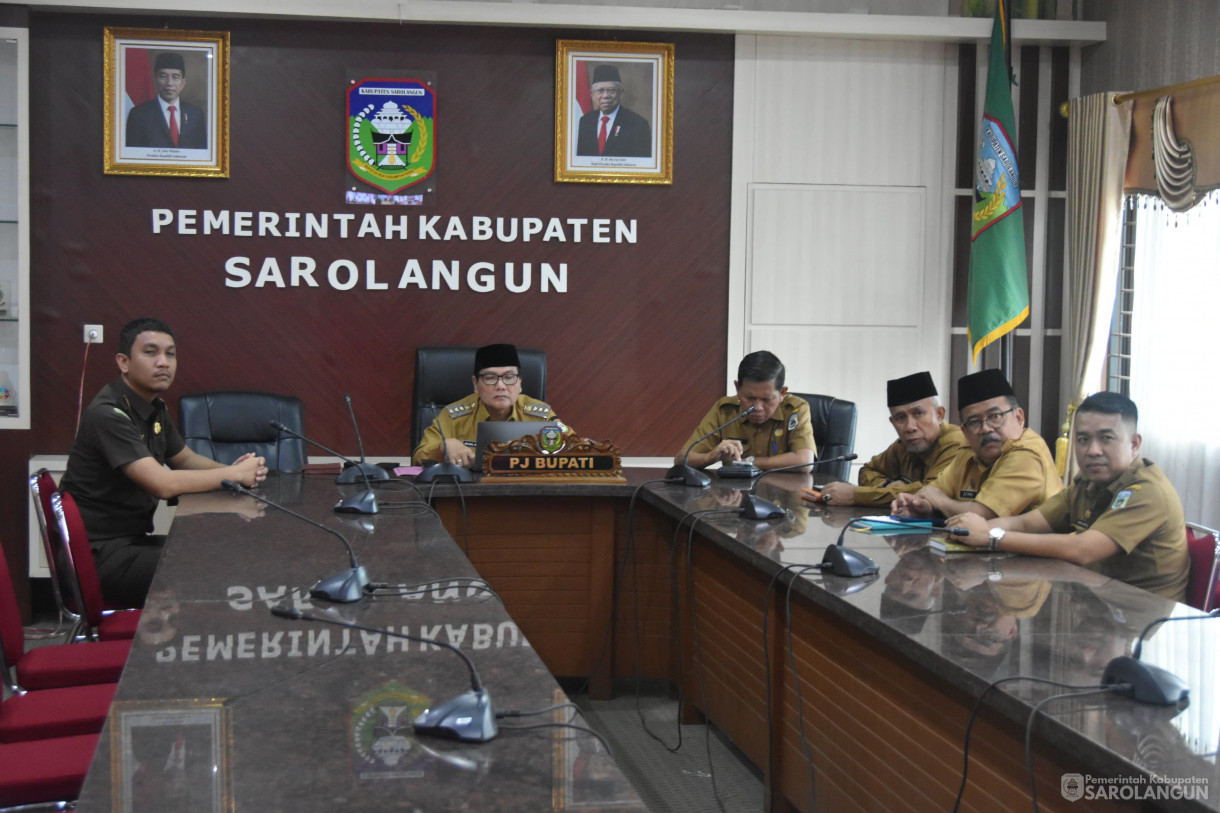 01 April 2024 - Pelantikan Pj Bupati Tebo Via Zoom Meeting Di Rumah Dinas Gubernur Jambi