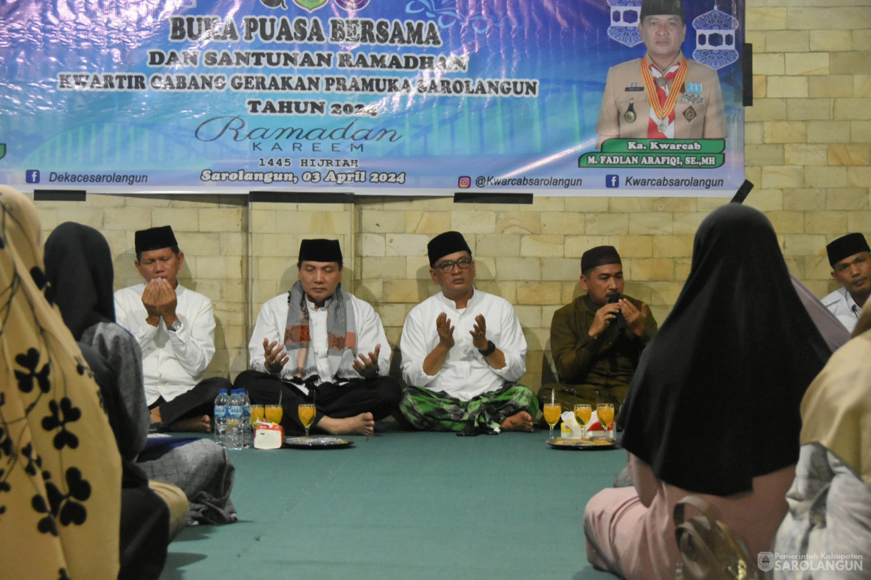 03 April 2024 - Buka Puasa Bersama Dan Santunan Ramadhan Kwartir Cabang Gerakan Pramuka Sarolangun Tahun 2024 Di Kediaman Ka. Kwarcab M. Fadlan Arafiqi, SE., MH