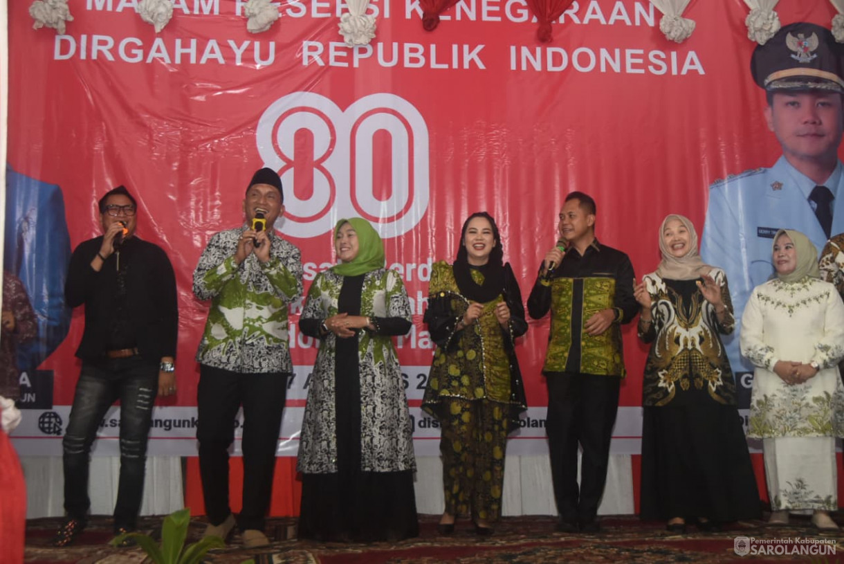17 Agustus 2025&nbsp; Malam Resepsi Kenegaraan Dirgahayu Republik Indonesia di Rumah Dinas Bupati Sarolangun