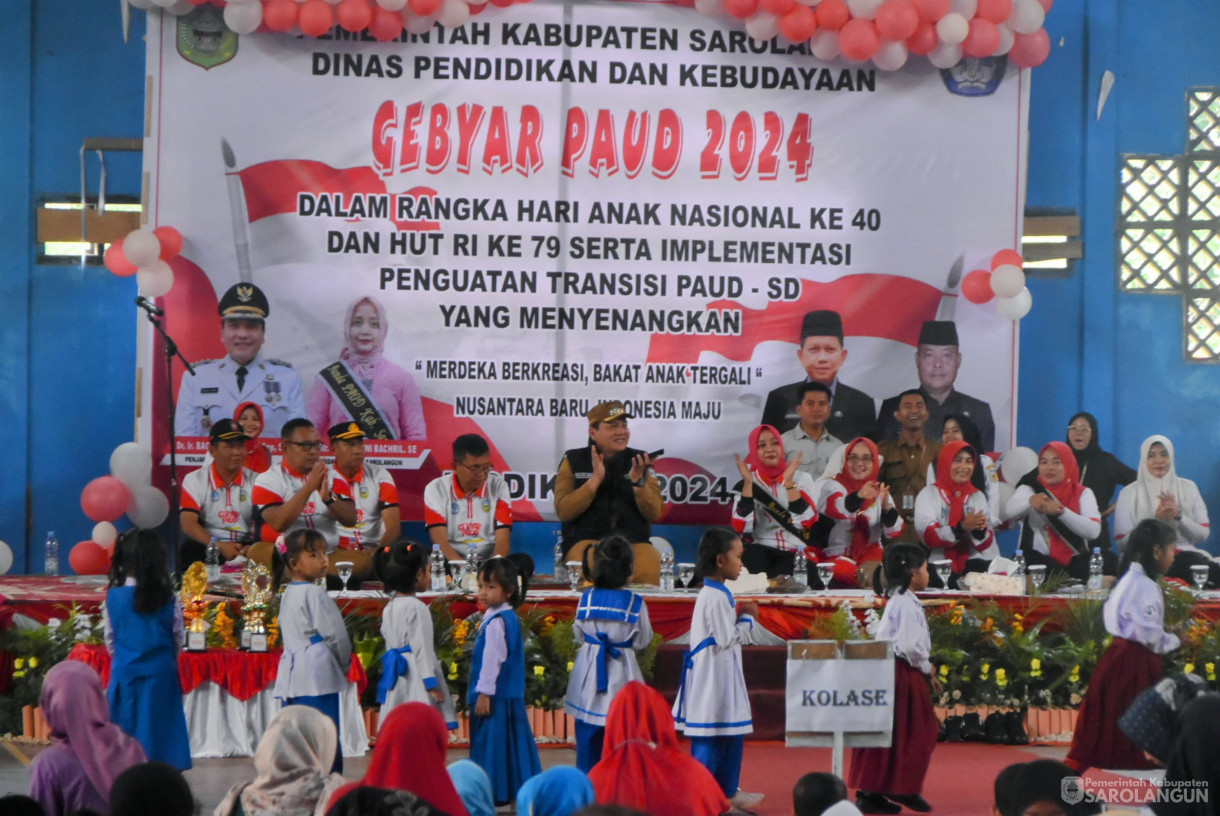 20 Agustus 2024 -&nbsp;Gebyar Bunda PAUD 2024 Dalam Rangka Memperingati Hari Anak Nasional Ke 40 Dan HUT RI Ke 79 Bertempat di Lapangan Tenis Indoor GOR Sarolangun