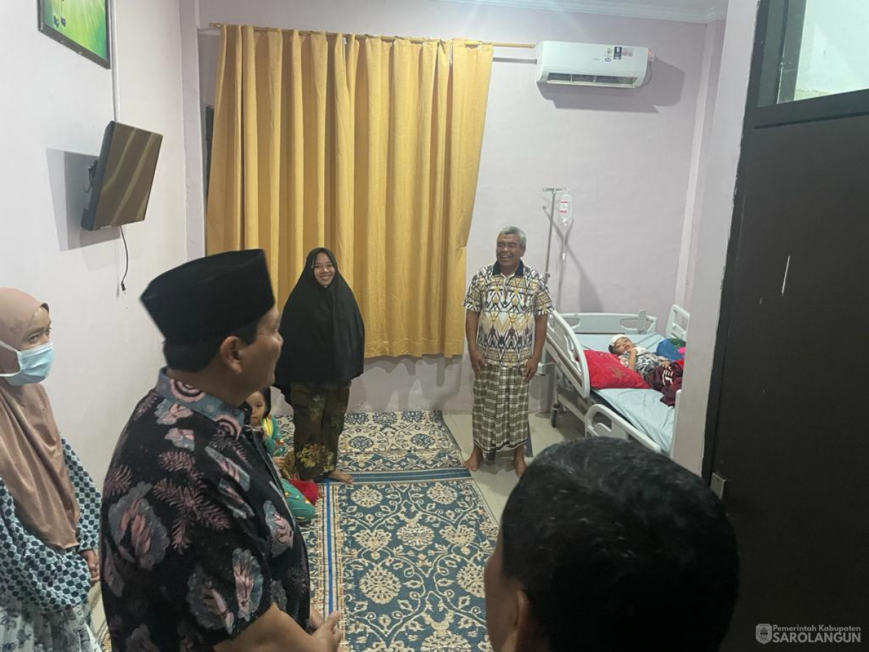 8 Oktober 2023 - Penjabat bupati Sarolangun Melakukan Sidak Terkait Pelayanan Di Rumah Sakit Umum Daerah Chatib Quzwain Simpang Bukit