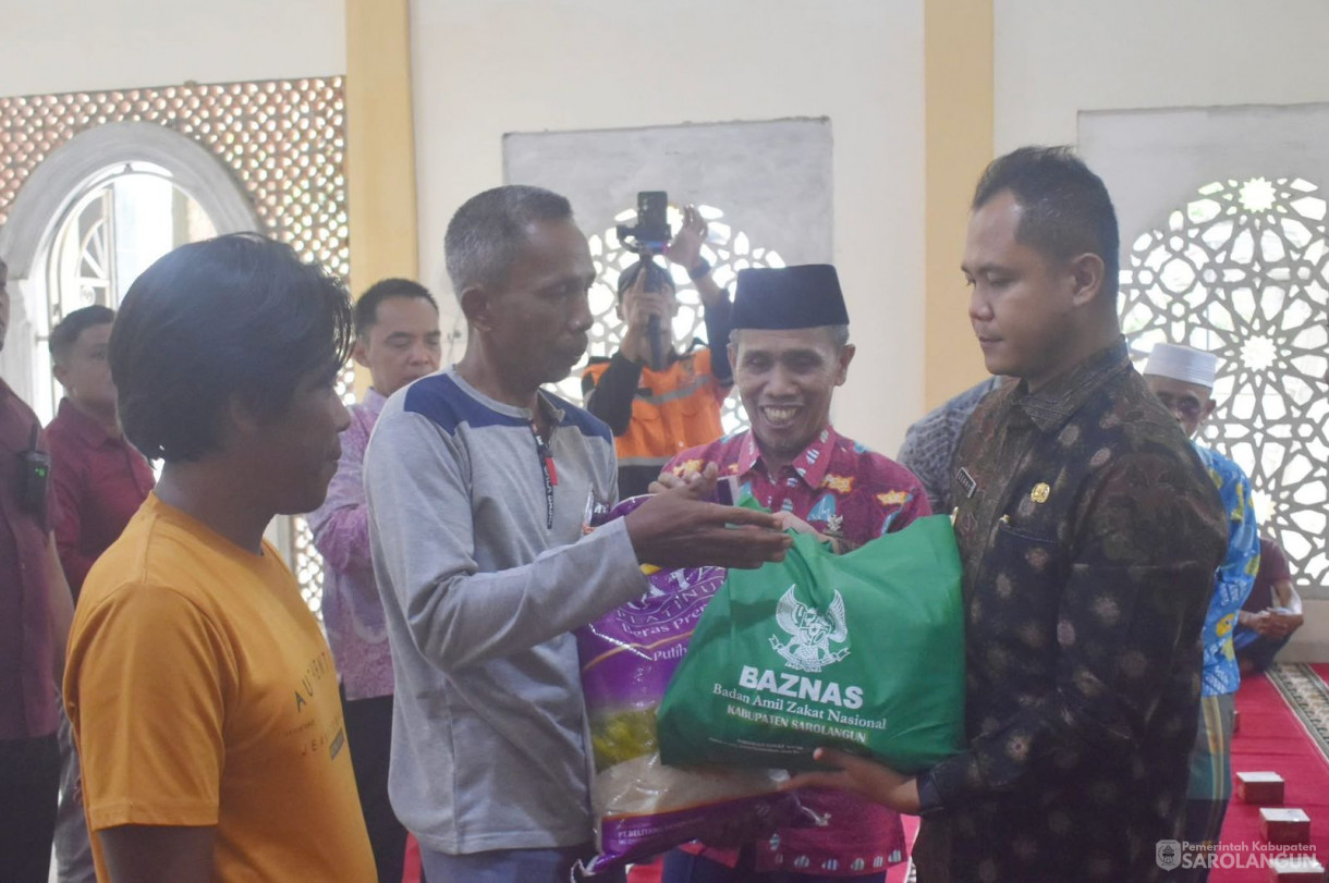 23 Oktober 2025 Salurkan Bantuan Beras Dan Uang Tunah Bagi Korban Puting Beliung&nbsp;&nbsp;