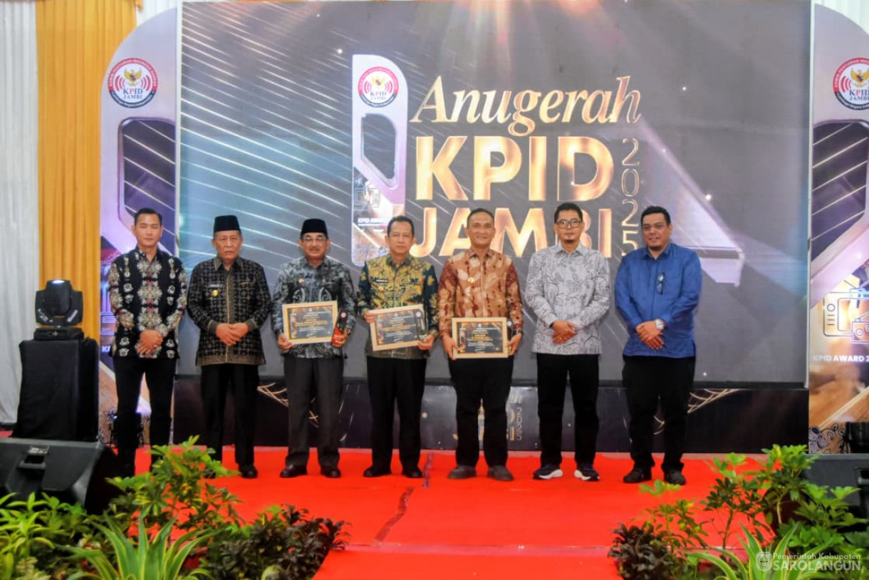 26 November 2025 Malam Anugerah Komisi Penyiaran Indonesia Daerah Provinsi Jambi Tahun 2025 bertempat di Gedung Putih Grand Kemas Jambi