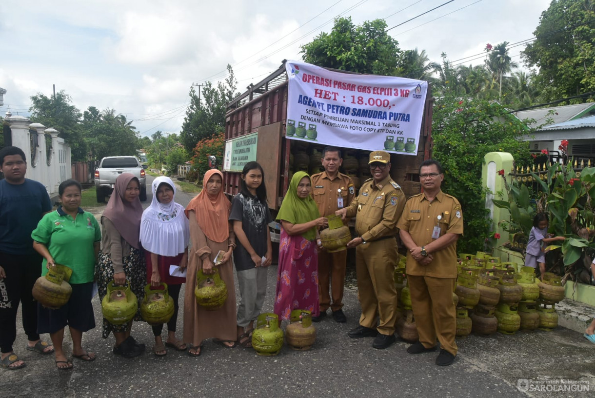 24 Desember 2024 - Operasi Pasar Murah Elpiji 3KG Bertempat di Laman Basamo Sarolangun