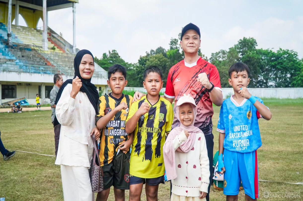 2 Agustus 2026 Pembukaan Pertandingan Minggu pertama Sarolangun Junior League 2026 di Lapangan GOR KONI Sarolangun