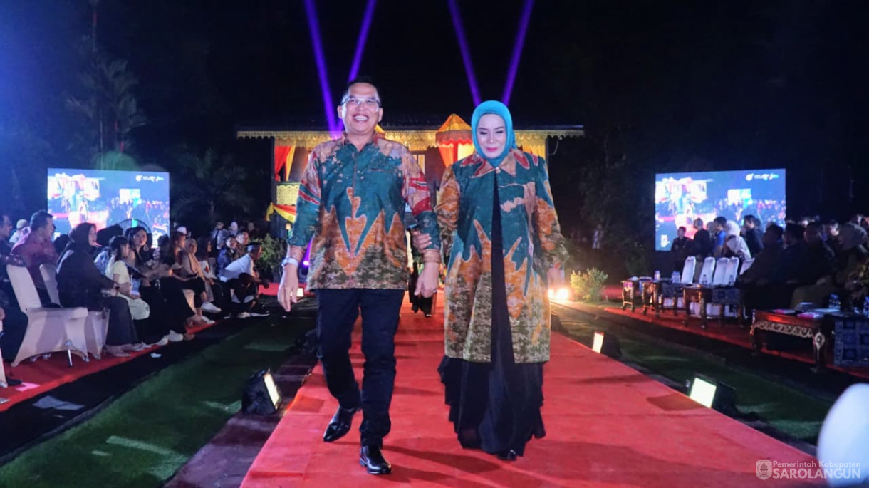 17 Januari 2026 Malam Apresiasi dan Pegelaran Busana bertempat di Anjungan Provinsi Jambi Taman Melayu Provinsi Jambi