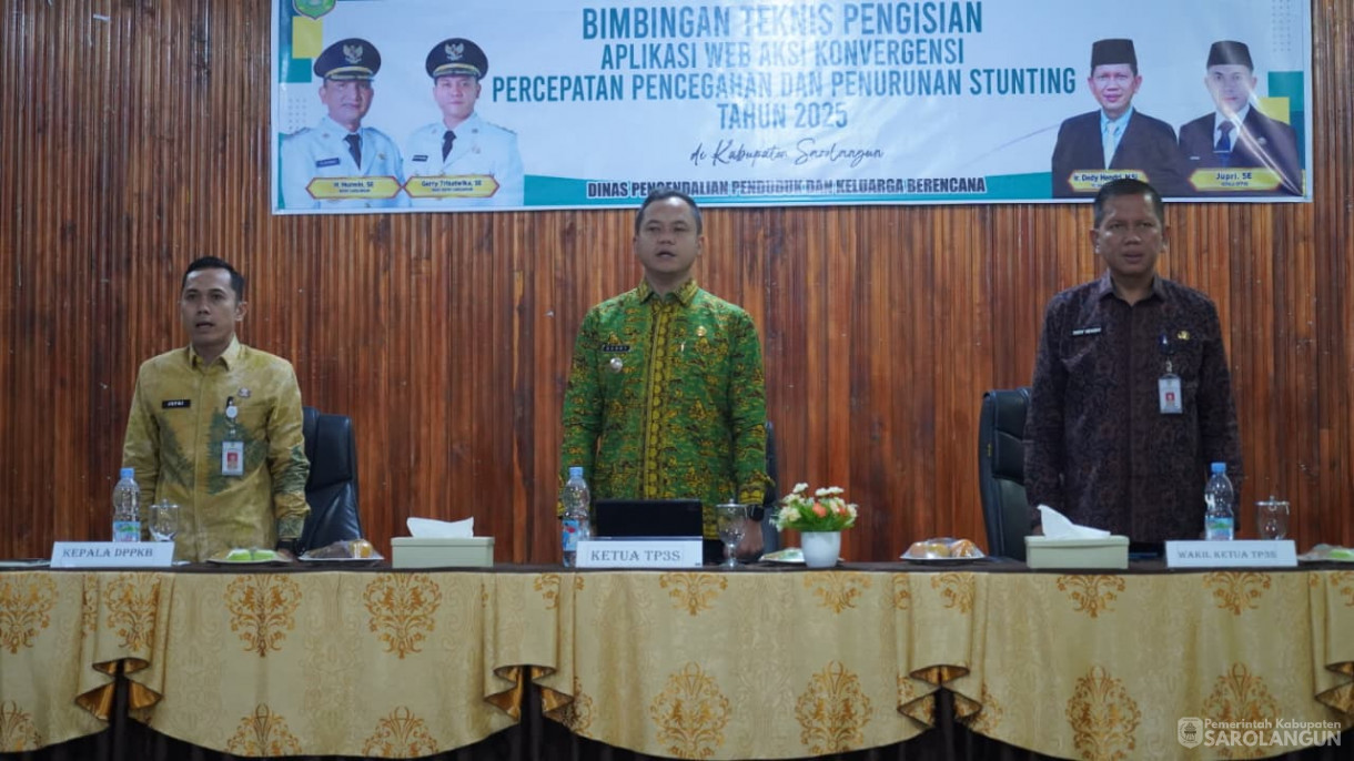 4 September 2025&nbsp; Wakil bupati Sarolangun Membuka Rapat Koordinasi Bimbingan Teknis Pengisian Web Aplikasi Aksi Konvergensi Percepatan Penurunan Stunting Kabupaten Sarolangun Tahun 2025