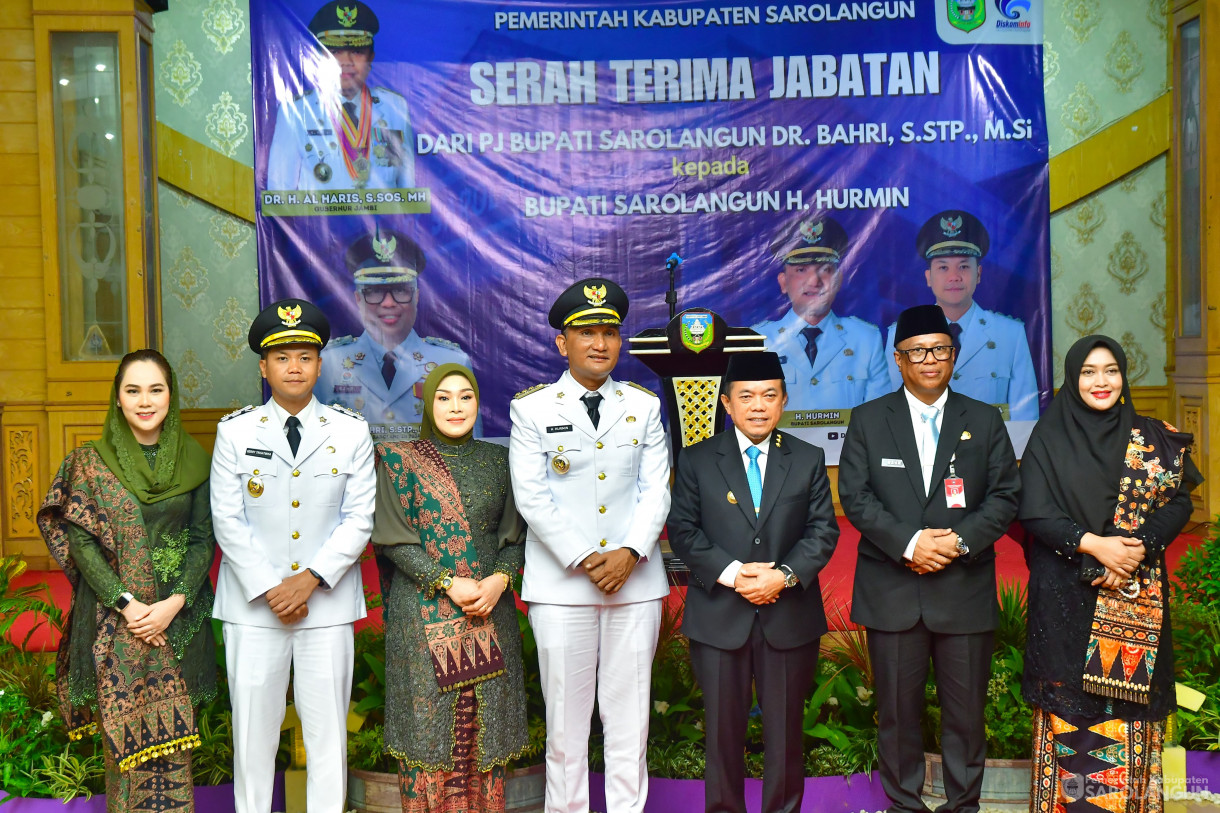 4 Maret 2025 - Serah Terima Jabatan Bupati Sarolangun, Bertempat di Ruang Aula Utama Kantor Bupati Sarolangun&nbsp;