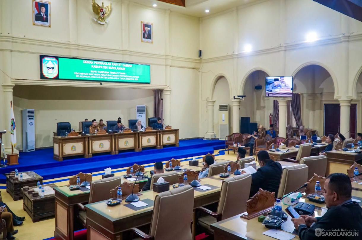 22 Juni 2026 Rapat Paripurna Tingkat I Tahap I Penyampaian Rancangan Peraturan Daerah Pertanggungjawaban Pelaksanaan APBD Kabupaten Sarolangun Tahun Anggaran 2025