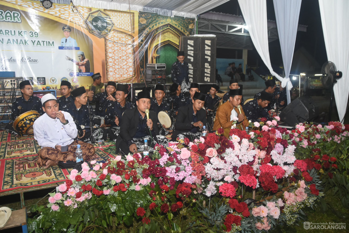 21 Juli 2025 -&nbsp;Pengajian Akbar Dalam Rangka HUT Desa Mentawak Baru ke 39 dan Santunan Anak Yatim