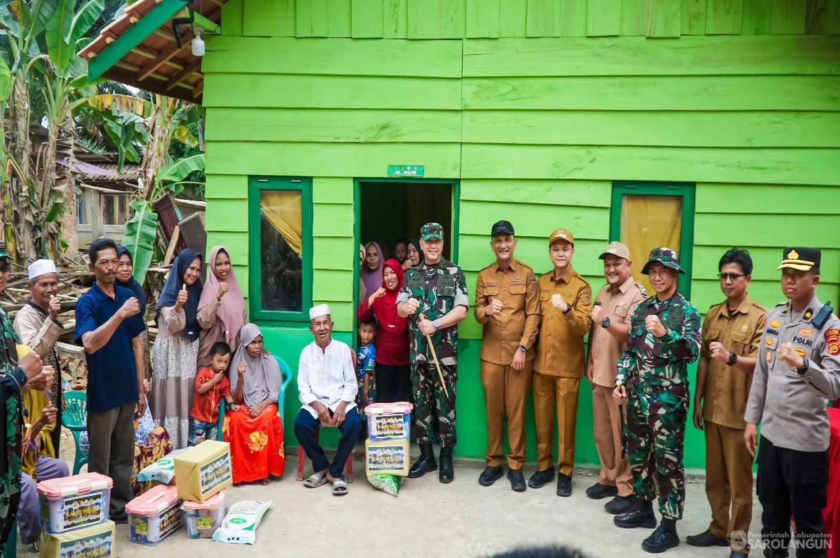 27 Juli 2026 Pemberian Paket Sembako dan Peninjauan&nbsp; Program Renovasi Rumah Tidak Layak Huni Bapak di Desa Lubuk Sayak Kecamatan Pelawan